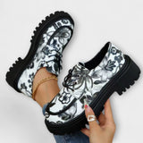 Mocasines elegantes retro con hebilla metálica de Anna, ligeros para el verano.
