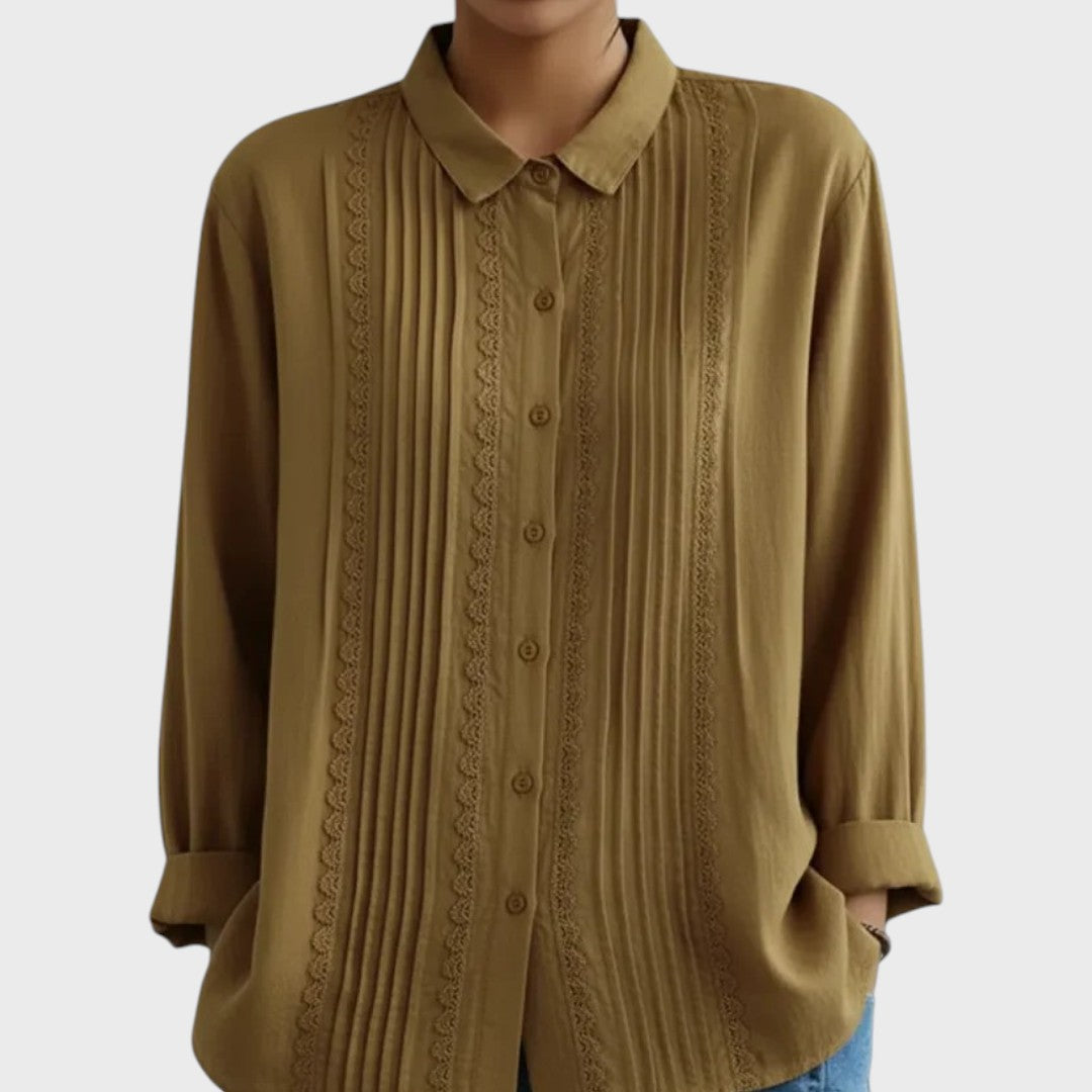 Amalie | Camisa blanca con encaje y pliegues
