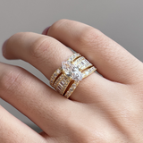 Veronika - Juego de anillos con diamantes y detalles de oro.
