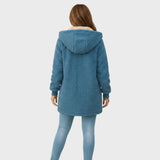 Lisa | Chaqueta larga de peluche con capucha