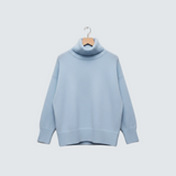 Klára | Elegante jersey de cuello alto para los días fríos