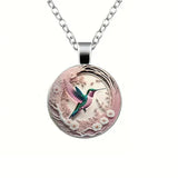 Lunéa™ | Collar con colgante de colibrí bajo cúpula de cristal