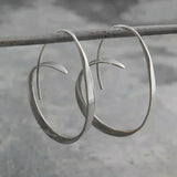 Delicados pendientes en espiral