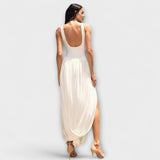 Maxivestido con falda drapeada y abertura lateral