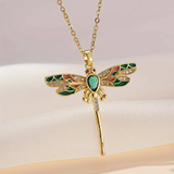Elaria™ | Collar de libélula radiante verde