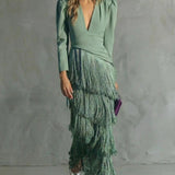 Magdalena - Vestido Elegante con Mangas de Flecos