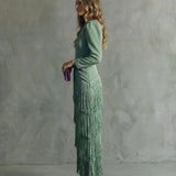 Magdalena - Vestido Elegante con Mangas de Flecos