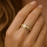 Mila - Anillo de flores dorado de inspiración antigua